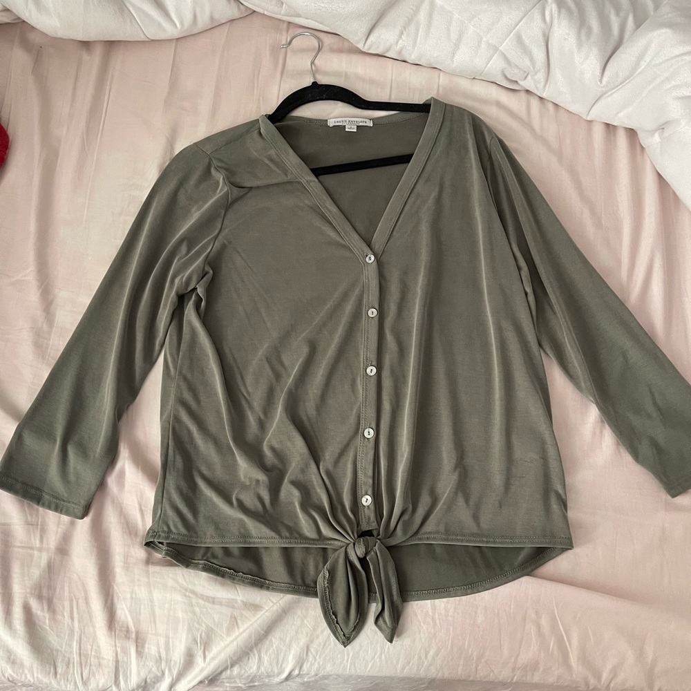 Green Tie Front 3/4 Sleeve Top